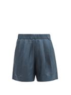 Matchesfashion.com Asceno - Zurich Pleated Sandwashed-silk Shorts - Womens - Navy