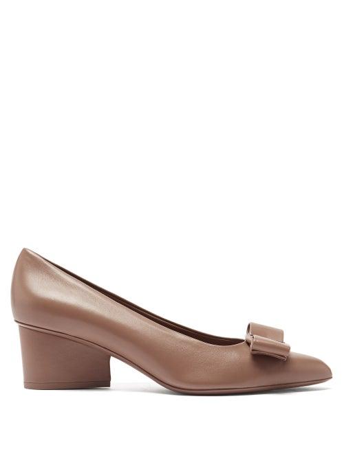 Matchesfashion.com Salvatore Ferragamo - Viva Point-toe Leather Pumps - Womens - Brown