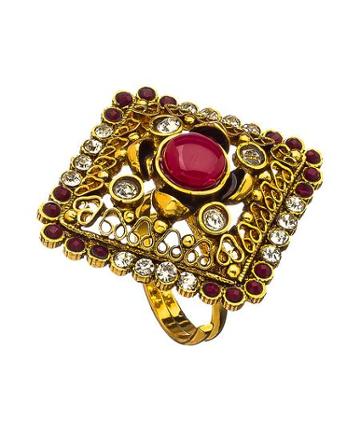 Garnet Crystal Estate