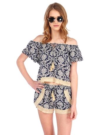 Surf Gypsy By Vintage Havana Fringe Trim Off Shoulder Top