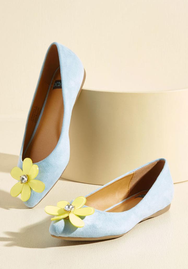Modcloth Perennial Favorite Vegan Flat In 8