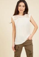  Creative Mixer Sleeveless Top In Parchment In M