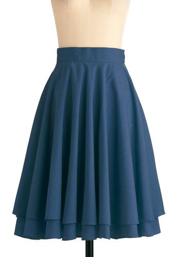 Essential Elegance Skirt In Blue