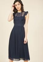 Modcloth Ruffled In Florence Midi Dress In Midnight In S