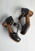 Kelsidagger Traipsing Staple Heel