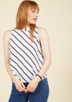  Edgy Assuredness Sleeveless Top In L