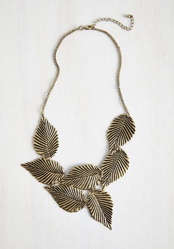  Leafing Town Necklace