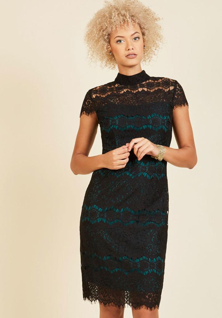 Modcloth Flattery At The Gallery Lace Dress In 6