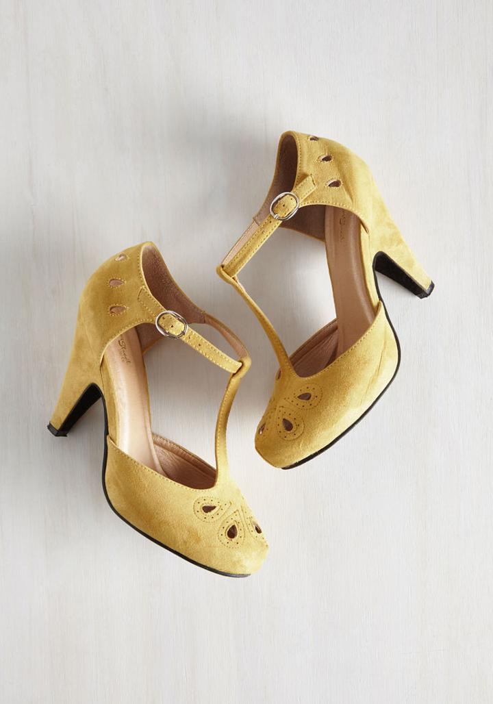  The Zest Is History Heel In Goldenrod In 7