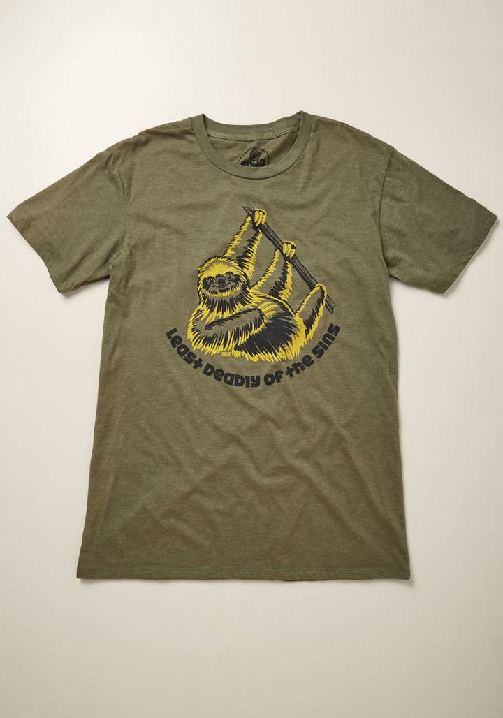 Modcloth Casual Animal Men's Graphic Tee In S