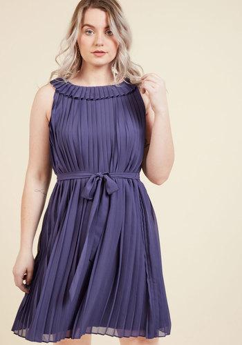  The Best Of Your Brio Shift Dress In Indigo In Xxs