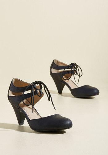  Shimmy Some More Heel In Black In 5.5