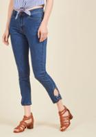  Happy Place Skinny Jeans In Mid Wash In Xxs
