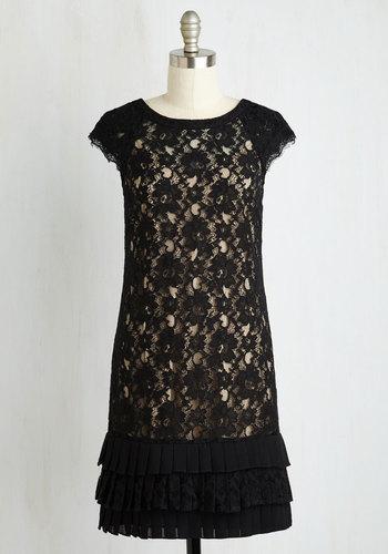 Jessicasimpsondresses Presentation And Accounted For Dress In Black And Taupe