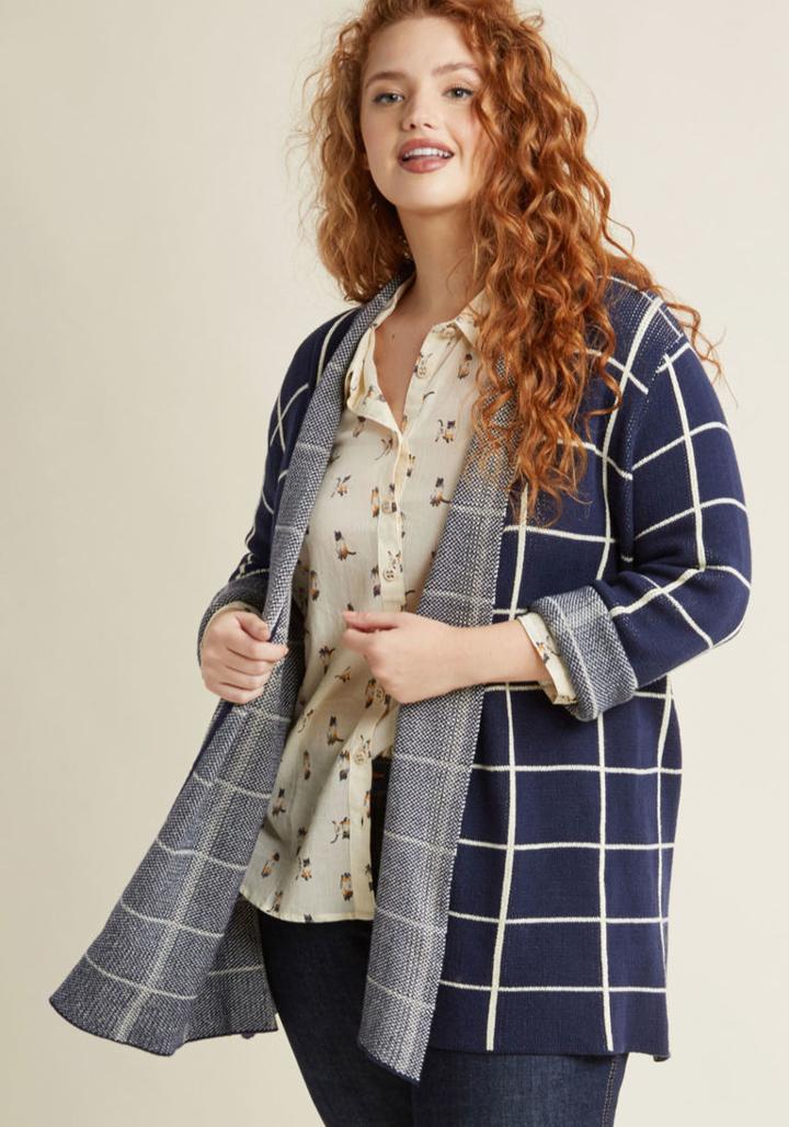 Modcloth Simply Snuggly Checked Cardigan In Navy In Xs