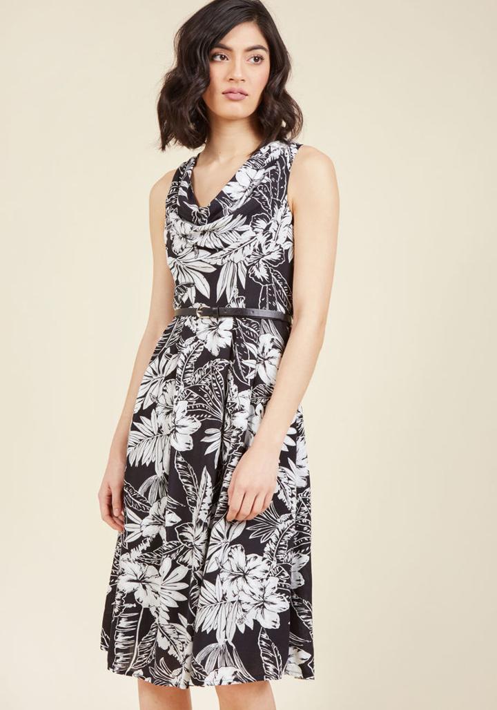 Modcloth Duly Delighted Midi Dress In Hibiscus