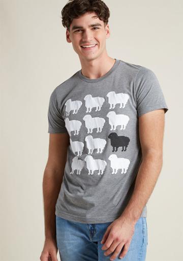 Modcloth Only Ewe Men's Graphic Tee In Xl