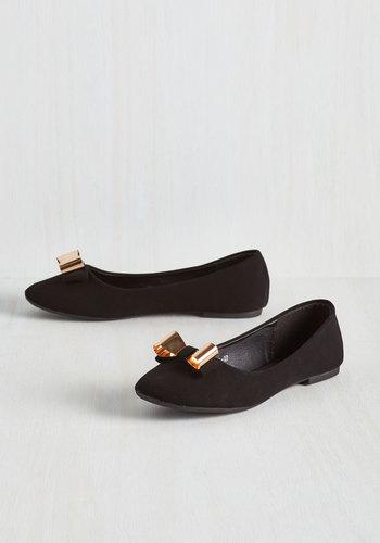 Topguyinternational Coquettish Character Flat