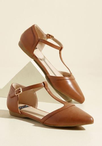 Modcloth Turn Back Prime Vegan Flat In Caramel