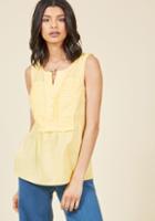  Prim And Pastoral Sleeveless Top In Buttercup In M