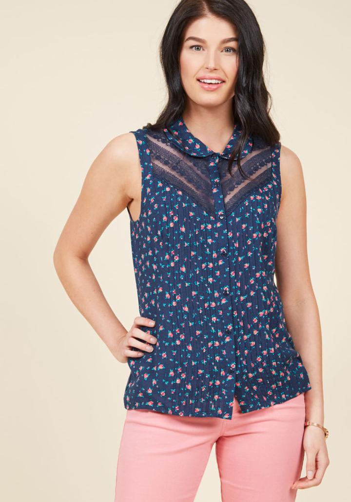 Modcloth Winsome In The Willows Sleeveless Top In Blooms In M