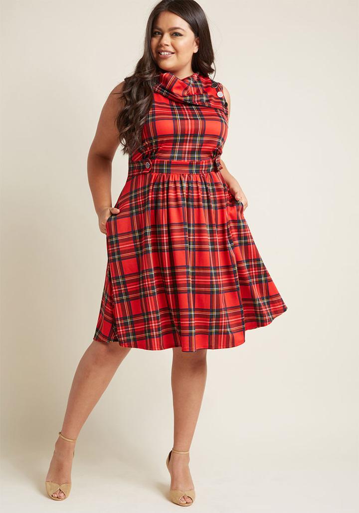 Modcloth Coach Tour A-line Dress In Crimson Plaid In 4x
