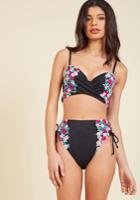  Scenic Dream Swimsuit Top In S