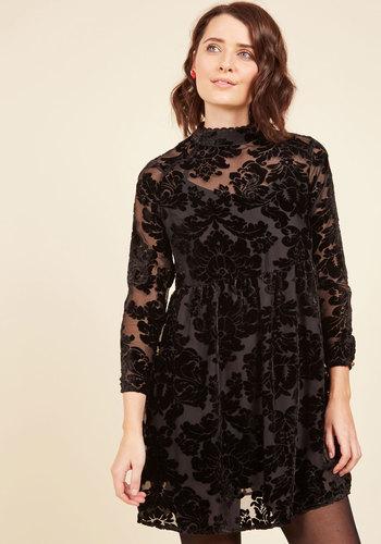  Sangria Social Mini Dress In M