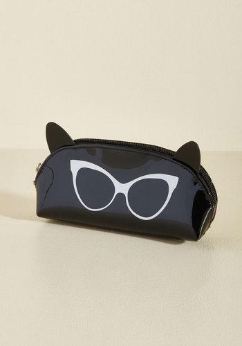  I Can See Ear-ly Now Pouch In Black