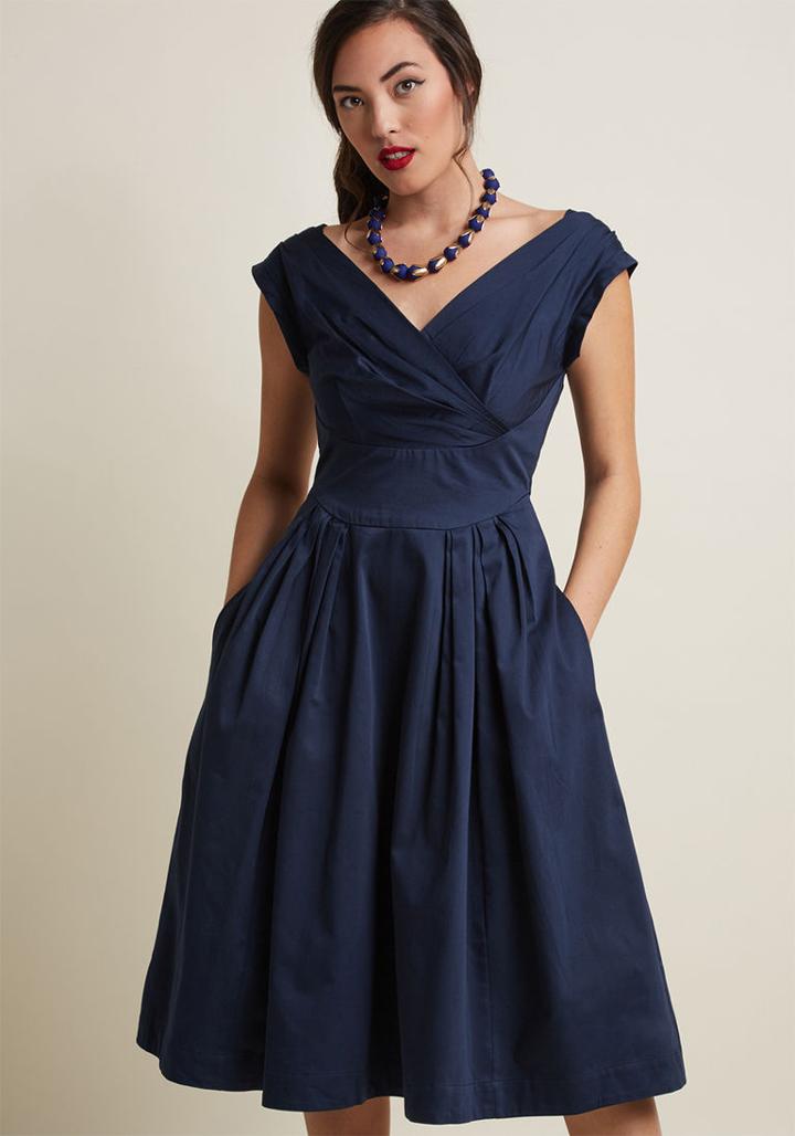 Emilyandfin Emily And Fin Keener Postures Midi Dress In Navy In Xxs
