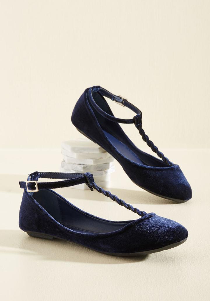 Modcloth Velveteen Titans T-strap Flat In Navy In 10