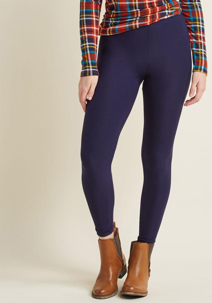 Modcloth Fashionable Foundation Leggings In Navy In M
