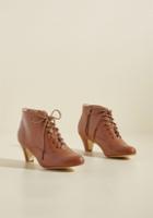 Chelseacrew Chelsea Crew Familiar Thrill Bootie In Toffee In 37