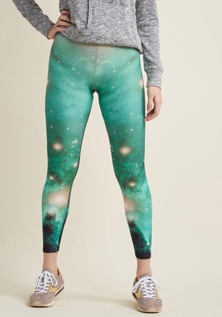Modcloth Fresh Take Leggings In Galaxy In 1x