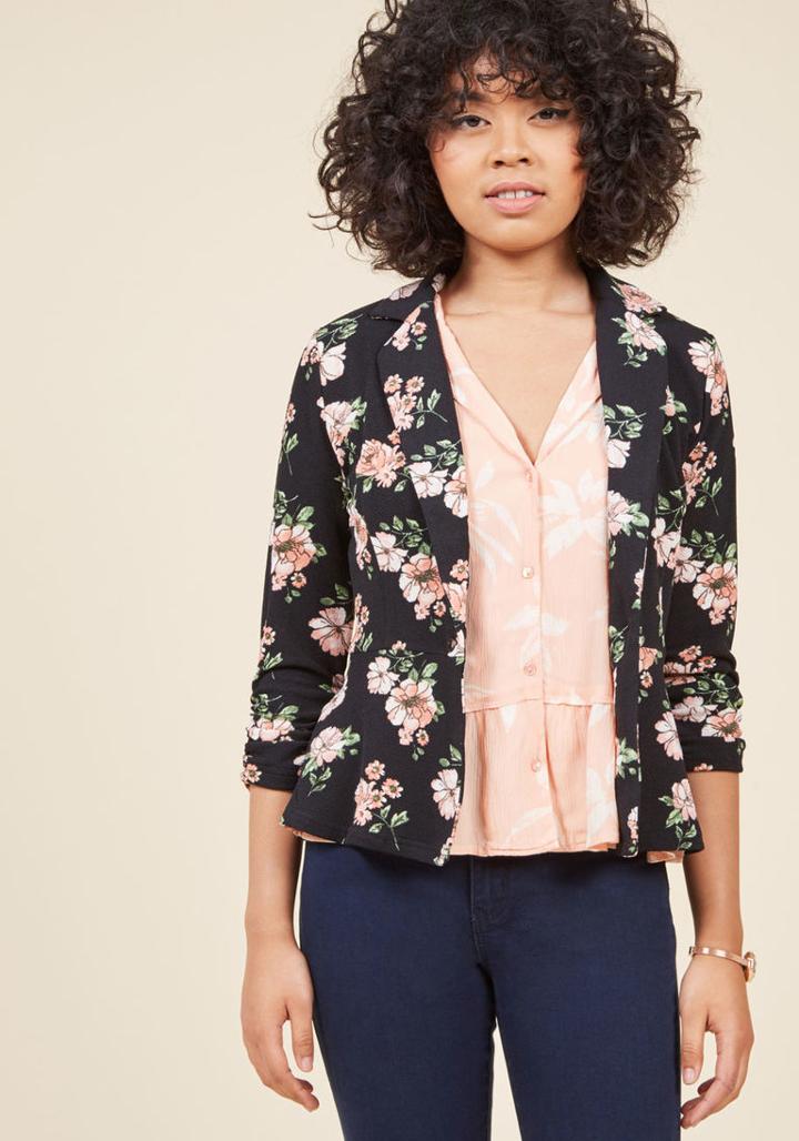 Modcloth Business Is Blooming Floral Blazer In L