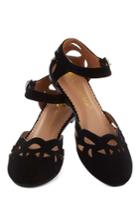 Intouchfootwear Seedless Romantic Flat In Black