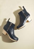  Climb With Confidence Leather Bootie In Navy In 41