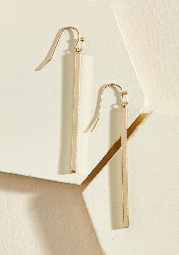 Modcloth Key To Simplicity Earrings In Gold