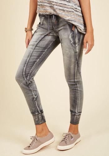  Covertly Cozy Pants In Charcoal In L