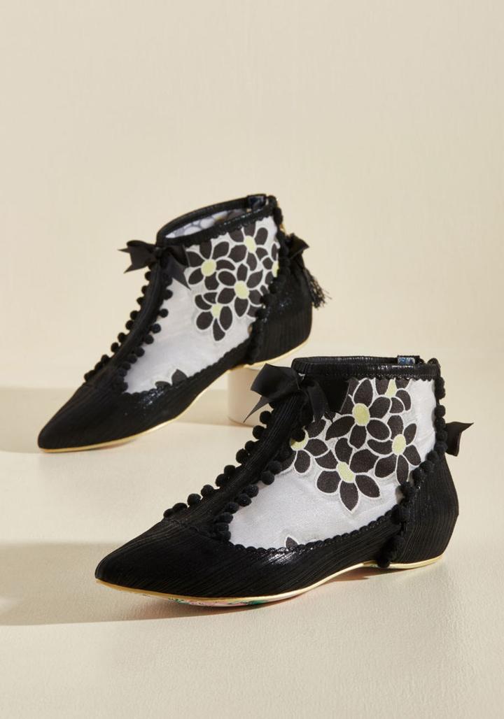 Modcloth Luxe Livelihood Suede Bootie