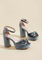 Modcloth Platform Sass Velvet Heel In 6.5
