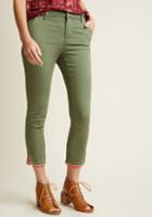 Modcloth Trimmed Stretch Chino Skinnies In Olive In 1x