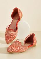  Well-stepped Flat In Coral In 8.5