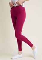 Modcloth Laid-back Lounging Leggings In Magenta In 4x