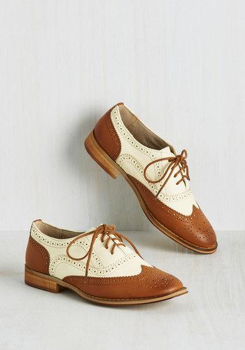 Wantedshoesinc Talking Picture Flat
