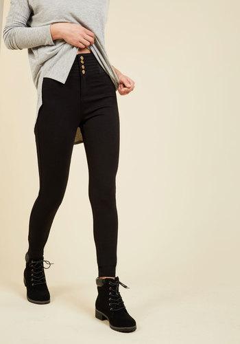  What's The Stretch? Ponte Pants In S