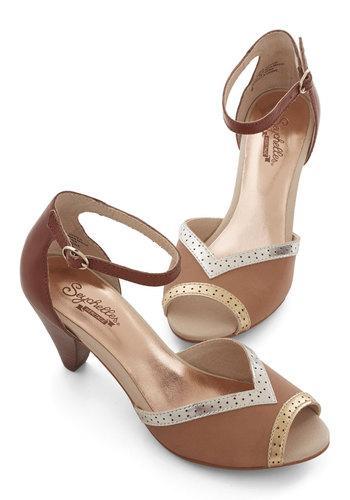 Seychelles Stagefright Heel In Magnificent Metallic