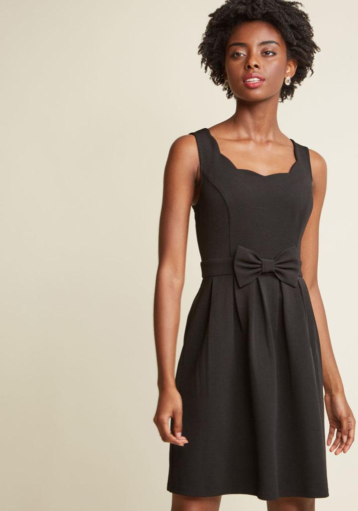 Modcloth Scalloped Pleated A-line Dress In Black