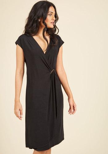 Have A Good Clasp On Things Dress In L