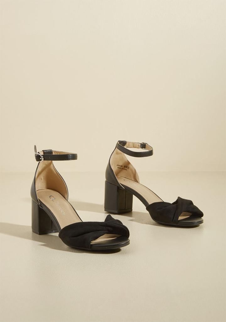 Modcloth A Tasteful Twist Block Heel In 7